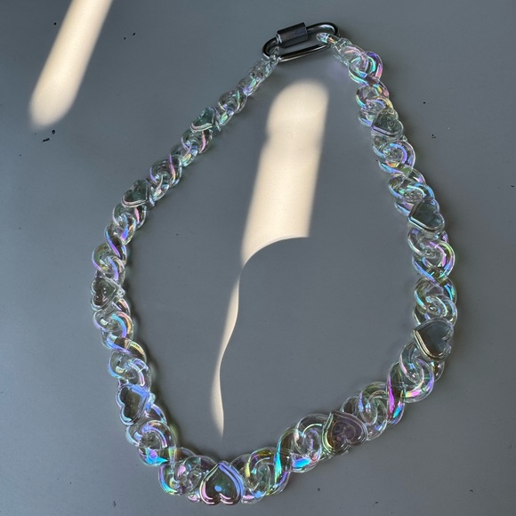 New resin Iridescent Heart Necklace - Picture 2 of 12